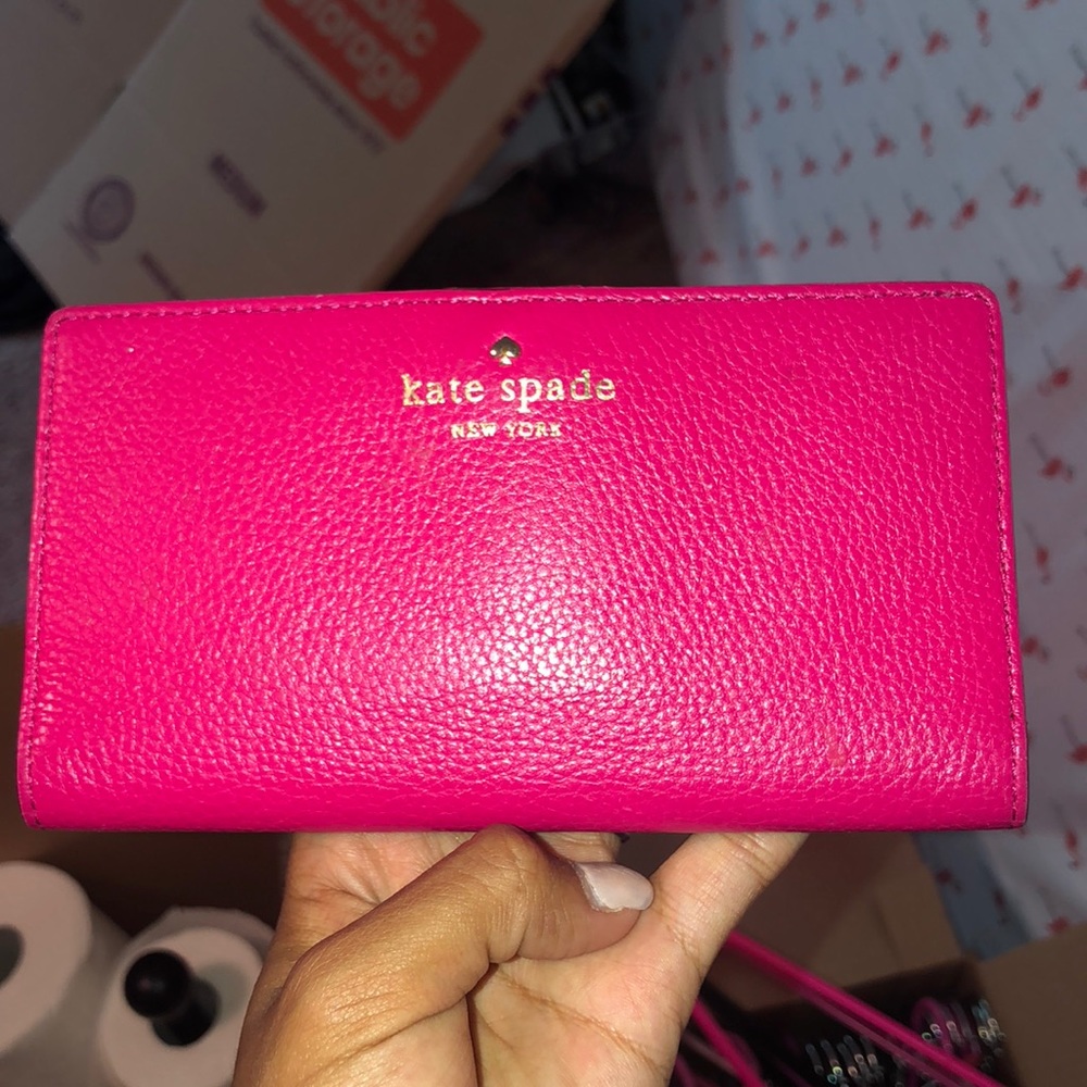 COPY - kate spade wallett - Picture 2 of 4